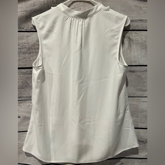 Brooks Brothers White Sleeveless Blouse Ruffle Details - Picture 4 of 5